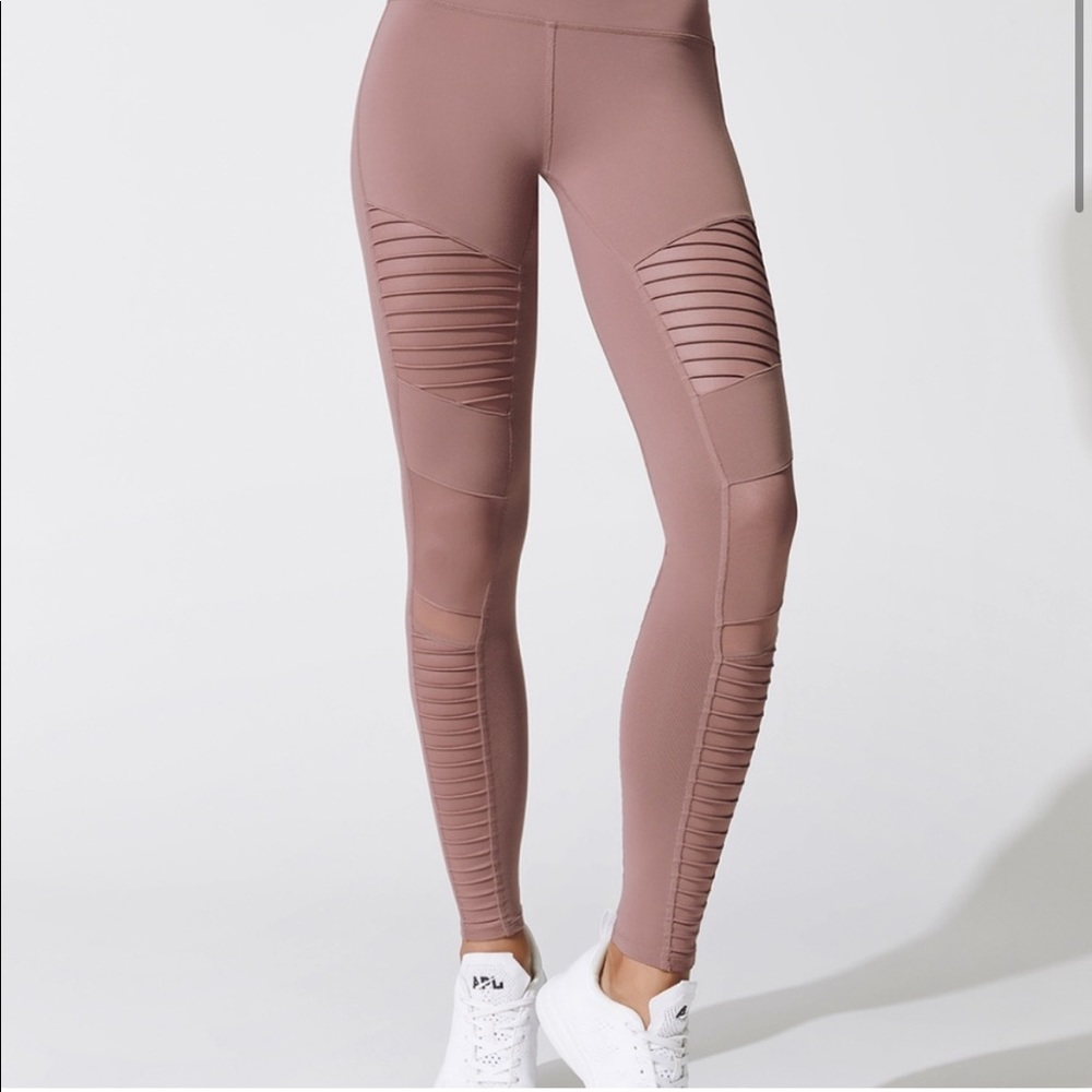 ALO Yoga High-Waist Moto Legging size xxs mauve